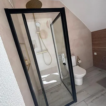 Blessed House بيت للعطل *